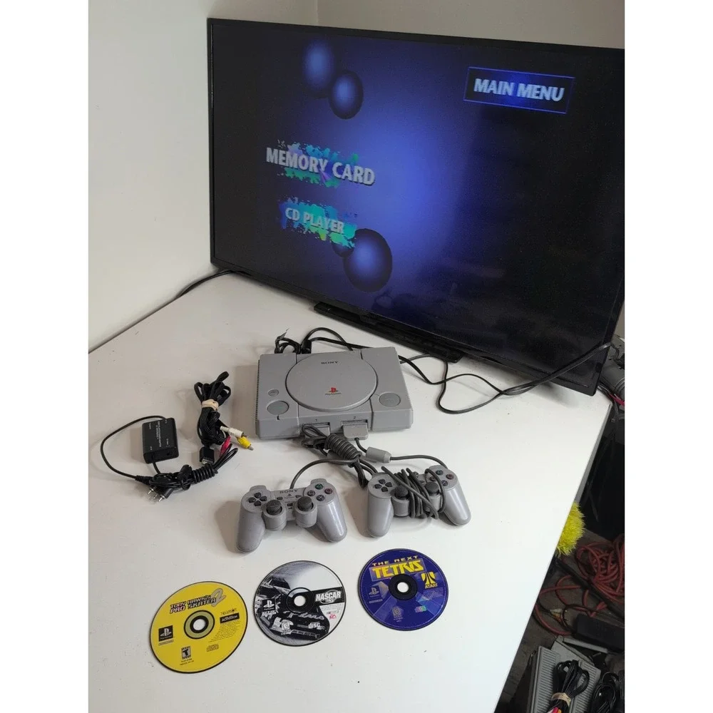 Sony PlayStation 1 PS1 Console Bundle SCPH-5501  w Controllers Cords Games More!